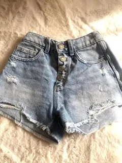 ザラキッズ　ショートパンツ