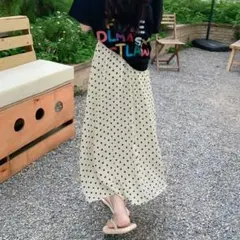 新品・未使用ドット柄 ロング スカート 春夏服 ボトムス　ホワイト