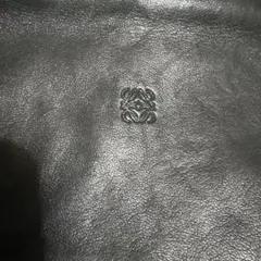ロエベ　LOEWE アナグラム　レザーポーチ　ブラック×ゴールド