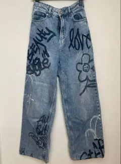 H&M DIVIDED デニムパンツ