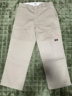 Dickies ディッキーズ ベージュ ルーズフィット ワークパンツ チノパン