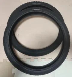 【新車外し】ブリジストン ベガス 純正タイヤ 2本　20×1.95 HEのサムネイル