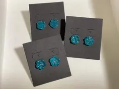 奇跡の青薔薇のピアス(3セット両耳用)送料無料