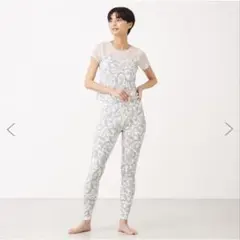 チャコット　ボタニカルプリントシアーTシャツとレギンスのセット チャコット ボタニカルプリントシアーTシャツとレギンスのセット