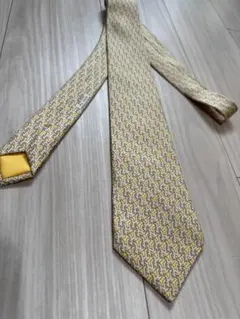 HERMESネクタイ【美品】Hモチーフの総柄（幾何学パターン）