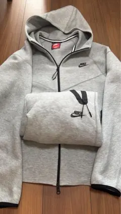 NIKE グレー フード付きスウェット Lサイズ