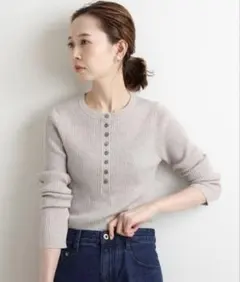 ヘンリーネック ニット