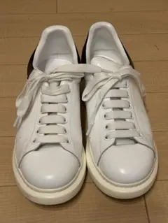 Alexander McQueen オーバーサイズ スニーカーのサムネイル