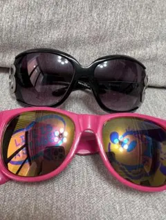 ミッキー サングラスセット 黒とピンク