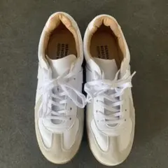 GERMAN TRAINER 42500 白22.5➖23cm相当　35サイズのサムネイル