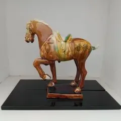 陶器製馬の置物 茶色と緑 - メルカリ