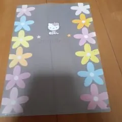 Hello Kitty クリアファイル 花柄