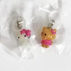 ハローキティ めじるしアクセサリー 2個セット ガチャ