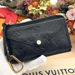 Item thumbnail for item 8d08a1d8-474b-4c9c-8c3e-3dcb2907a418