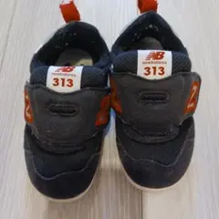 New Balance 313 キッズシューズ 黒/赤　13.5