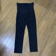 UNIQLOマタニティレギンスパンツ　ブラックS