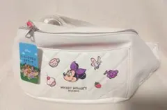 新品☆ミニーマウス ボディバッグ