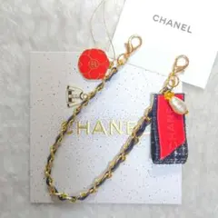 CHANEL　バレンタイン　赤　カメリア　＆ストラップ　黒のサムネイル