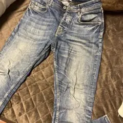 ZARAライトブルー デニムジーンズ USA 31