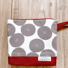 ⭐️ハンドメイドポーチ⭐️ マチ付ポーチ⭐️あんぱん⭐️ベージュ