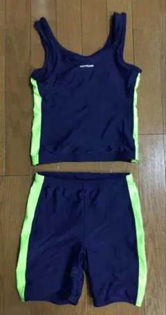 女児水着　160cm　表示サイズM　FOOTMARK　セパレート　紺色　蛍光黄色のサムネイル