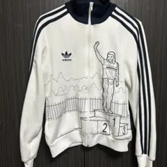 adidasトラックジャケット　激レア
