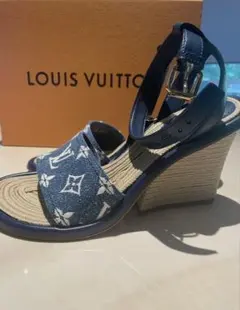 LOUIS VUITTON ネイビーウェッジサンダル