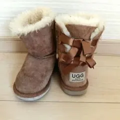 17.5cm UGG ブラウン リボン付きブーツ