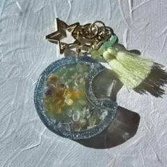 【ハンドメイド】 三日月 レジン キーホルダー シャカシャカ バッグチャーム
