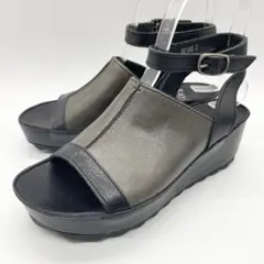 【極美品】SAYA サヤ サンダル ストラップ 厚底 レザー 黒 22.5cmのサムネイル