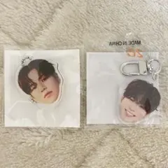 treasure ジェヒョク 顔アクキー