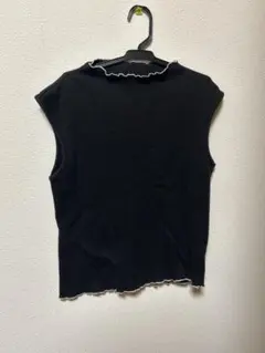 GU ノースリーブ　トップス　黒　レディース