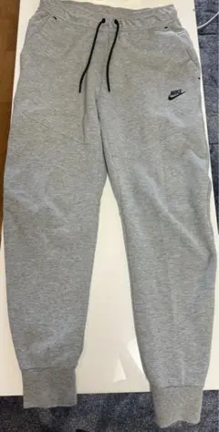 ナイキ　スポーツウェア　テック　フリース