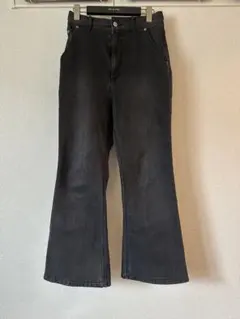 ブラック フレアデニムパンツ Mサイズ