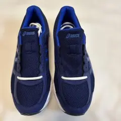 新品未使用asics スニーカー メンズ ネイビー　ランニングシューズ27.5のサムネイル