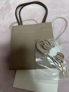 ete ベージュ ショルダーバッグのサムネイル