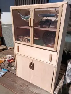 Item thumbnail for item 216c06e1-54d8-4f0d-b368-b53ad4f2be2e