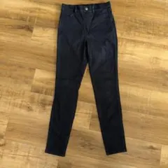 Item thumbnail for item c199cdb1-ba71-475b-95d4-d140a08fa56f