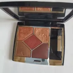 Dior サンク クルール クチュール アイシャドウ　689のサムネイル