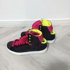 新品！NIKE （ナイキ）ハイカットスニーカー ブラック/ピンク/イエロー