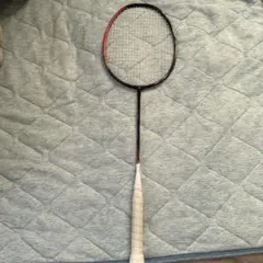 ヨネックス アストロクス77 プロ4UG5バドミントンラケット