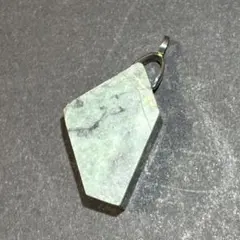 糸魚川翡翠　金山系　ペンダント　4.6g