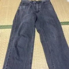 GU ストレートデニムパンツ