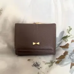 リボンモチーフ 三つ折り財布のサムネイル
