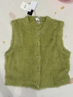 ライトグリーン ニットベスト フリーサイズ