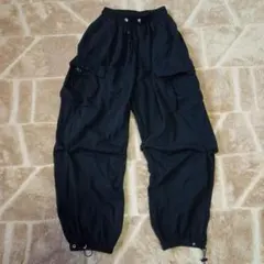 パラシュートパンツ　ブラック　S