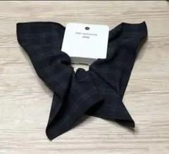 スクエアシュシュ ヘアゴム