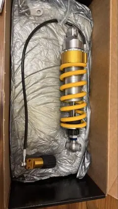 OHLINS オーリンズ リアサスペンション Z900RS KA739のサムネイル