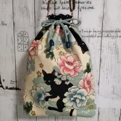 巾着型クロスバッグ　ファスナー仕様　黒猫と牡丹 × 水面に桜吹雪（花筏）　合切袋