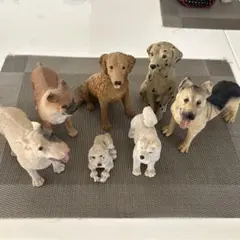 犬のミニチュアフィギュア 7体セット